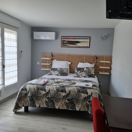 Appartement Avec Cuisine Et Grande Piscine Chauffee Hendaye Eksteriør bilde