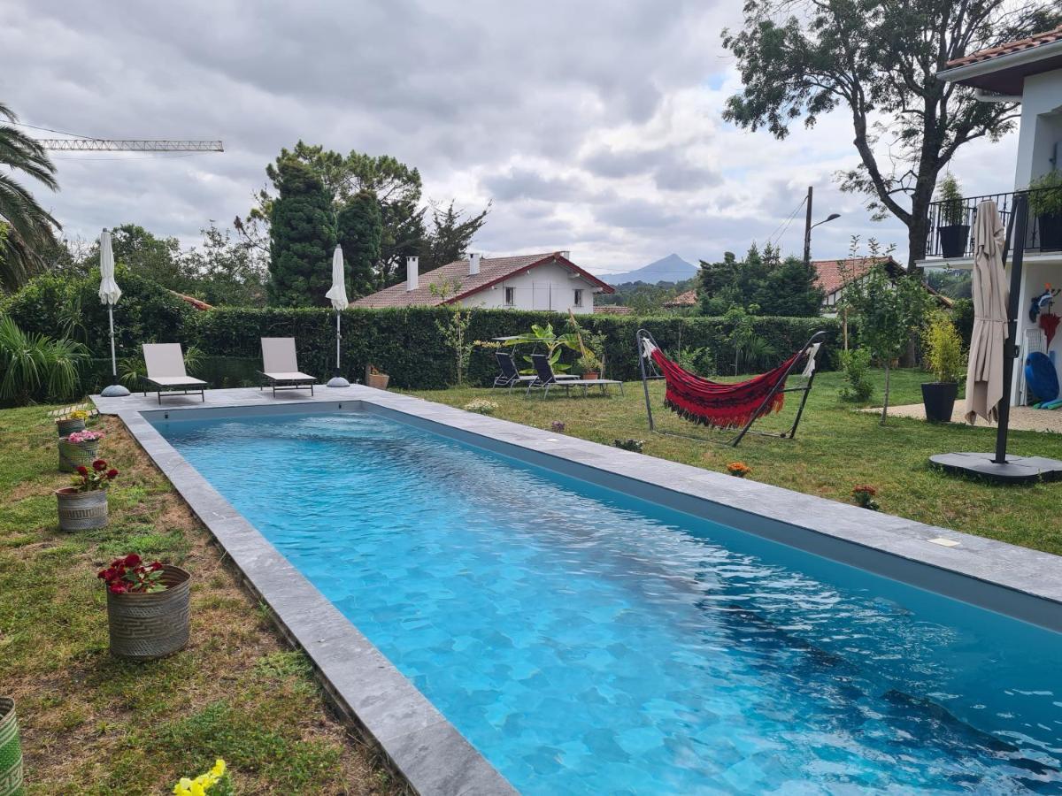Appartement Avec Cuisine Et Grande Piscine Chauffee Hendaye Eksteriør bilde