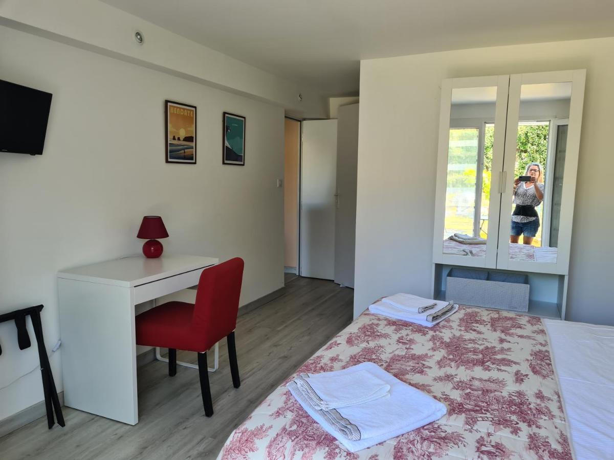 Appartement Avec Cuisine Et Grande Piscine Chauffee Hendaye Eksteriør bilde